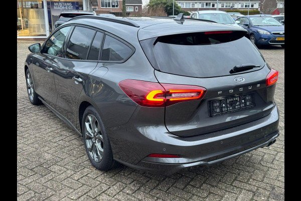 Ford Focus 1.0 EcoBoost Hybrid ST Line Wagon 155pk Automaat | April leverbaar | Winter Pack | Magnetic | 12.3 inch personaliseerbare Digital Cockpit | Achteruitrijcamera | Draadloos opladen mobiele telefoon | Ford Keyless Entry