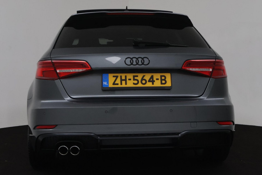 Audi A3 Sportback 35 TFSI CoD Sport S Line Edition Automaat (PANORAMADAK, NAVIGATIE, PDC, CRUISE, NL-AUTO, GOED ONDERHOUDEN)