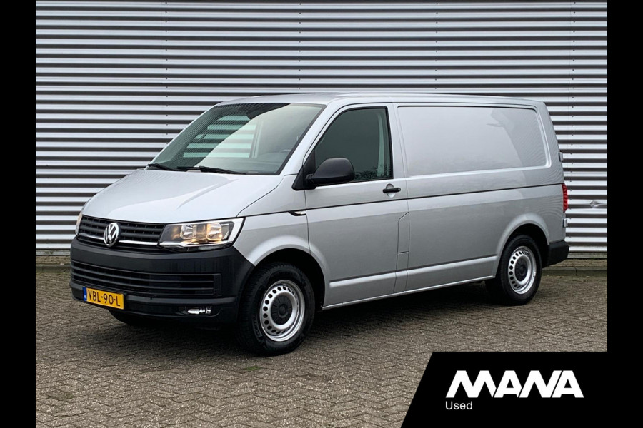 Volkswagen Transporter 2.0TDI L1H1 150pk Automaat Highline Leder Airco Sensoren Cruise CarPlay Navi Sortimo-Inrichting Verwarmde-Voorruit