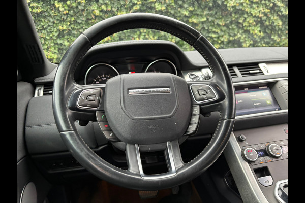 Land Rover Range Rover Evoque 2.0 TD4 Urban Series SE | Panorama | LED | Camera | Cruise Controle | Navigatie Clima | Trekhaak |