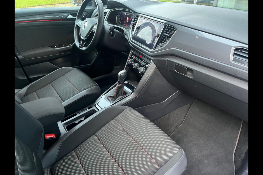 Volkswagen T-Roc 1.5 TSI Sport Business R - Automaat - Navi - Winterpakket - Virt.Cockpit