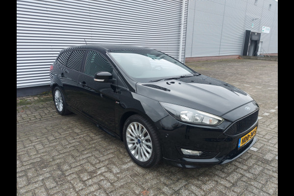 Ford FOCUS Wagon 1.0 ST-Line, airco,navigatie,stoel/stuurverwarming,parkeersensoren,