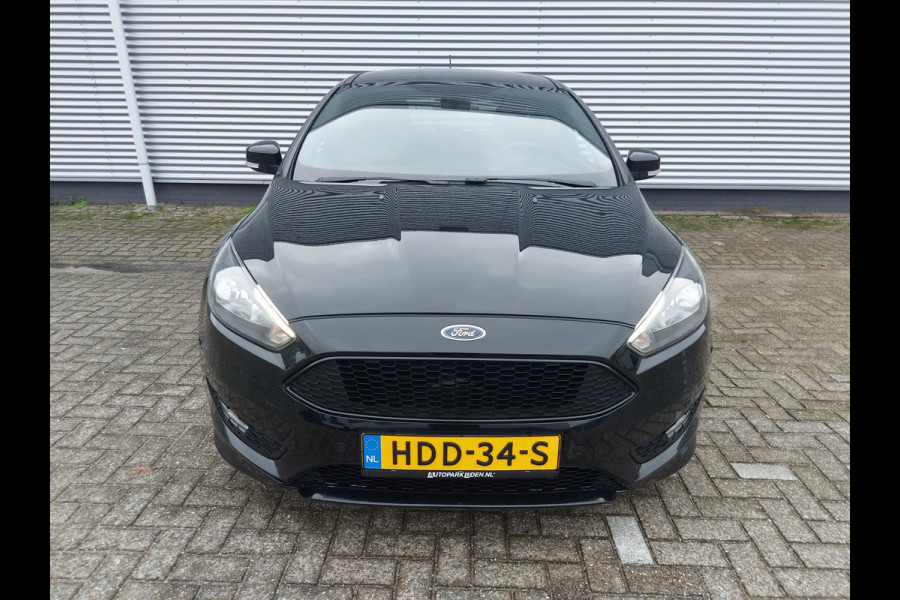 Ford FOCUS Wagon 1.0 ST-Line, airco,navigatie,stoel/stuurverwarming,parkeersensoren,