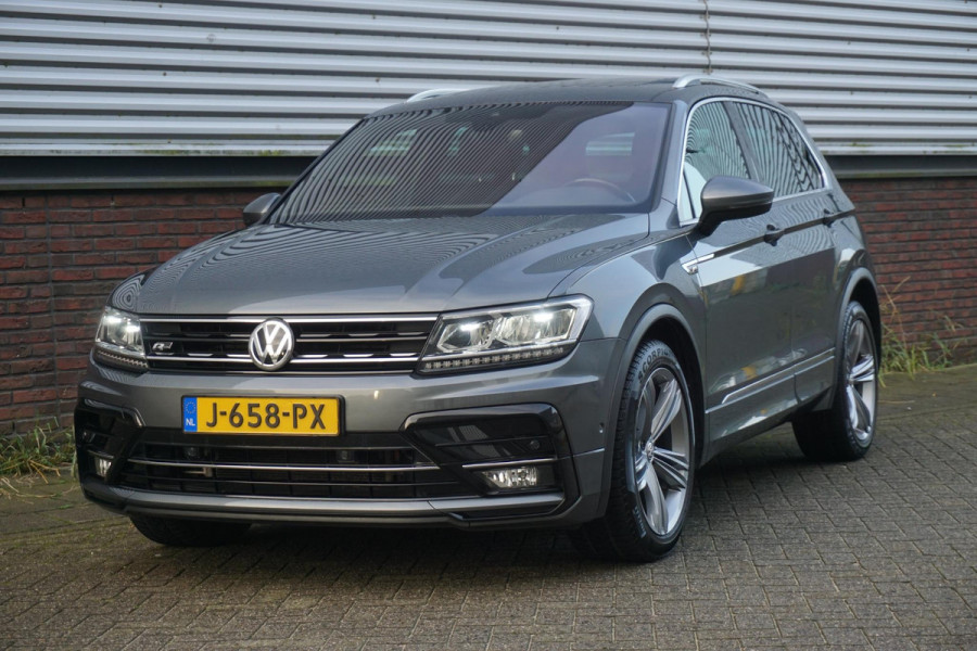 Volkswagen Tiguan 1.5 TSI ACT R-Line Buss./Panodak/Virtual/ Nederlands/1e eigenaar.