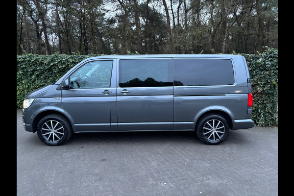 Volkswagen Transporter 2.0 TDI L2H1 DC Highline | Leder | Schuifdak | 2x Schuifdeur | Camera | Adapt. Cruise | Trekhaak |