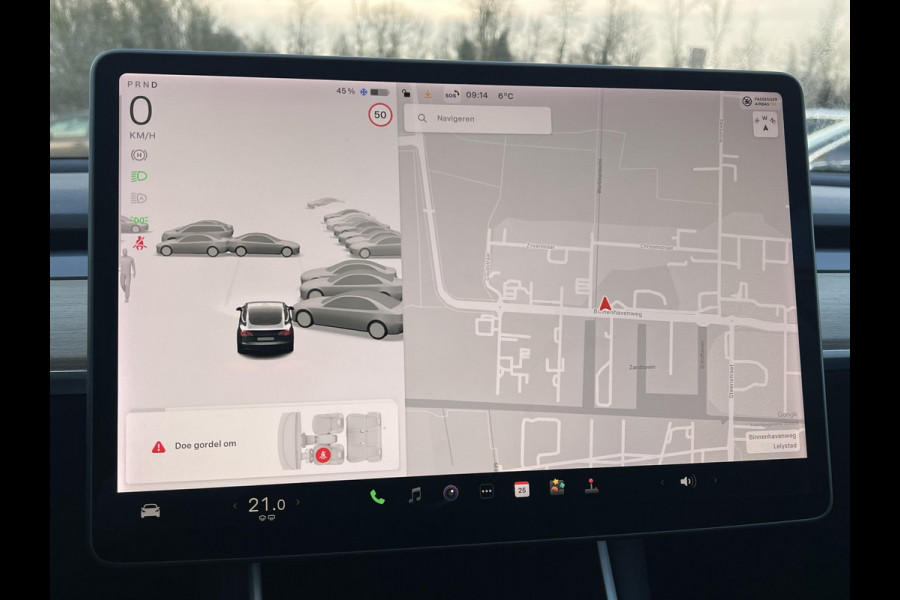 Tesla Model 3 Long Range AWD 75 kWh Trekhaak,1e Eigenaar,Autopilot,Panodak,BTW Auto,Leder,360 Camera,NL Auto,Lmv,N.A.P,APK tot 12-2025