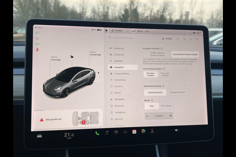 Tesla Model 3 Long Range AWD 75 kWh Trekhaak,1e Eigenaar,Autopilot,Panodak,BTW Auto,Leder,360 Camera,NL Auto,Lmv,N.A.P,APK tot 12-2025