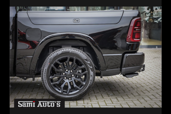 Dodge Ram 1500 LIMITED NIGHT HIGH OUTPUT H.O 540PK 706 Nm 2025 | XB9 | MASSAGE | BOM VOL | CREW CAB | DUBBELE CABINE | GRIJSKENTEKEN | DE MEEST LUXUEUZE en BEGEERDE Pick-up VOORRAAD NR 2338 - 5404