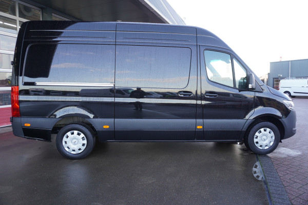 Mercedes-Benz Sprinter 317 CDI 170PK L2H2 Pro automaat Schuifdeur L/R Nr. V007 | Trekhaak 3.500 KG | Climate | Cruise | Apple/Android | Blis | Camera