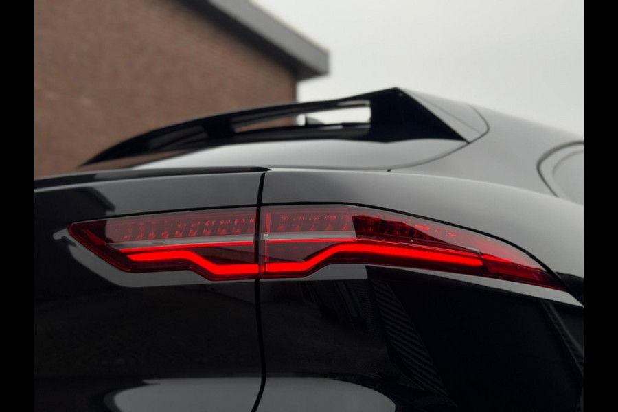 Jaguar I-PACE EV400 Business BLACK Edition SE 90 kWh, panoramadak,leder, 1 e eigenaar, nl auto met nationale auto pas