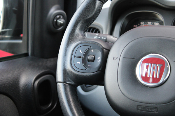 Fiat Panda TwinAir Lounge | All-season banden | Bluetooth | mistlampen