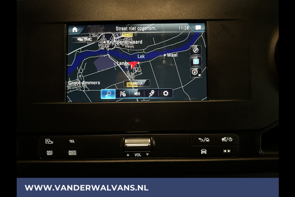 Mercedes-Benz Sprinter 317 CDI 170pk L3H2 Euro6 Airco | Apple Carplay | 360 Graden Camera | Navigatie Android Auto, Cruisecontrol, Chauffeursstoel, Parkeersensoren, Stoelverwarming, Bijrijdersbank