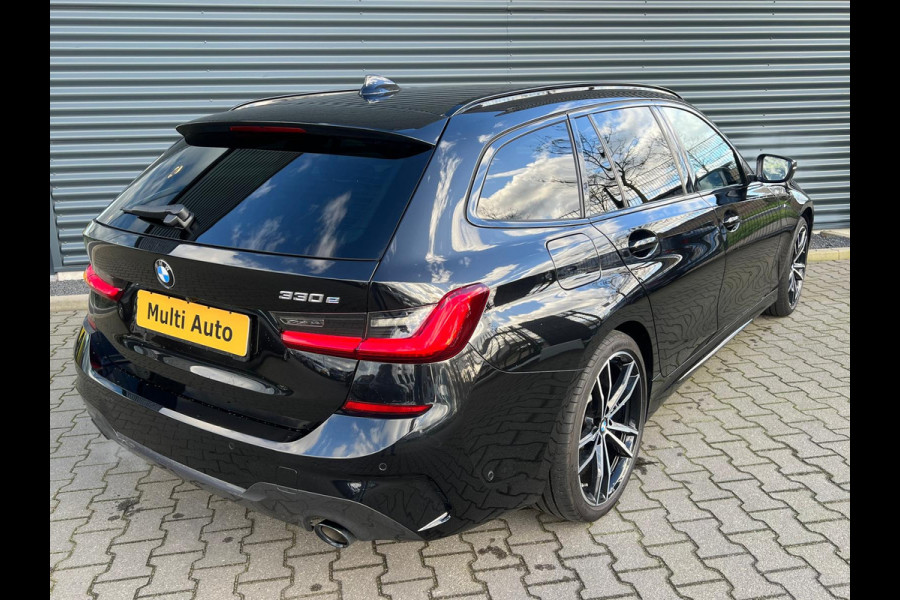 BMW 3 Serie Touring 330e M-Sport Plug-in Hybrid PHEV | Adaptive Cruise | Laser Led | Carplay | Head-up Display | Camera |