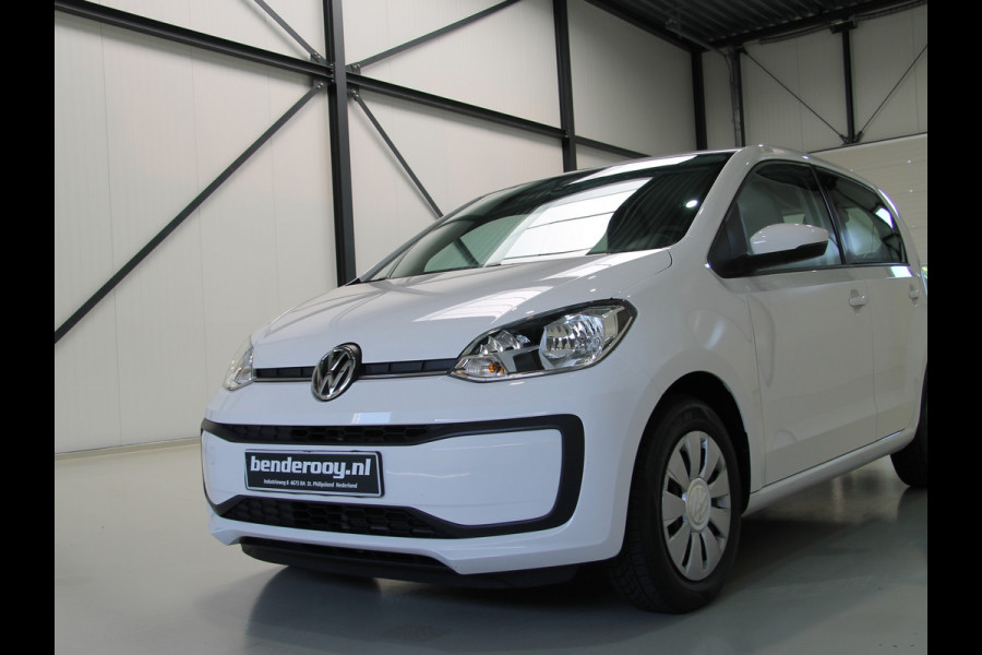 Volkswagen up! 1.0i 65pk BMT move up! Cruise | Apps | Camera