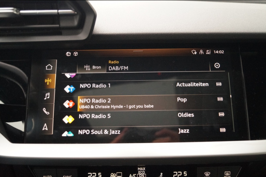 Audi A3 Sportback 30 TDI 115pk Business Edition -PANO-ECC-LED-