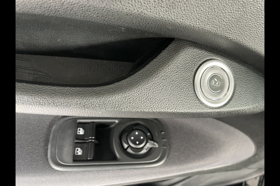 Fiat 500 Icon 42 kWh Clim. control - Cruise control - Panoramadak - Multifunctioneel Lederen stuurwiel - Licht metalen velgen - Navigatie - Ramen Electr. Voor - Bluetooth - Apple carplay - Android auto - Parkeer