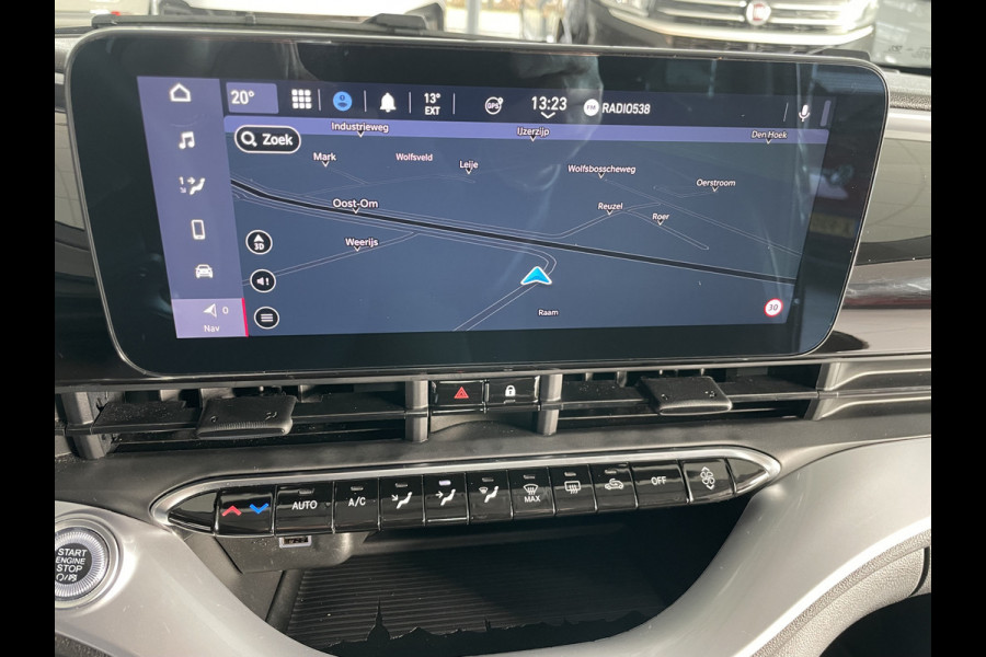 Fiat 500 Icon 42 kWh Clim. control - Cruise control - Panoramadak - Multifunctioneel Lederen stuurwiel - Licht metalen velgen - Navigatie - Ramen Electr. Voor - Bluetooth - Apple carplay - Android auto - Parkeer