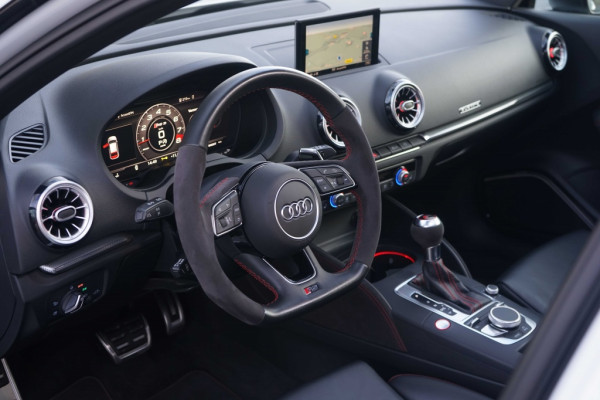 Audi RS3 Sportback 2.5 TFSI Quattro TM700 680PK