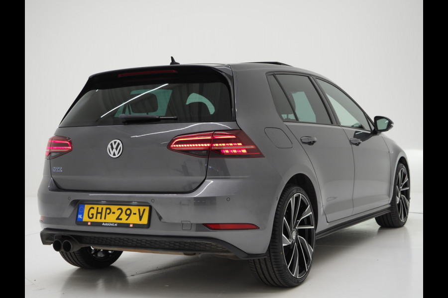 Volkswagen Golf 1.4 TSI PHEV GTE | Panoramadak | Virtual Cockpit | Adaptive Cruise | Camera | LED