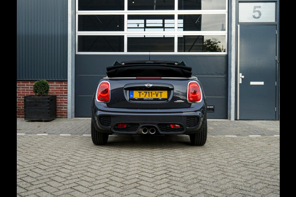 MINI Cabrio 2.0 John Cooper Works, vol-opties! Head-up, Camera + Parkeer Sensoren, Harman Kardon HiFi, Navi prof.