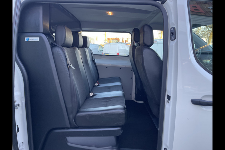 Opel Vivaro 2.0 CDTI 150pk L3H1 / DC 5 persoons / BPM vrij / vaste prijs rijklaar € 19.950 ex btw / lease vanaf € 366 / airco / cruise / stoelverwarming / pdc voor en achter !