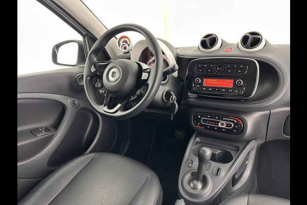 Smart Forfour EQ Business Solution Cool&Audio Pack 18 kWh [ 3-Fase ] (INCL-BTW) *FULL-LEATHER | AIRCO | DAB | CRUISE | COMFORT-SEATS | 15''ALU*