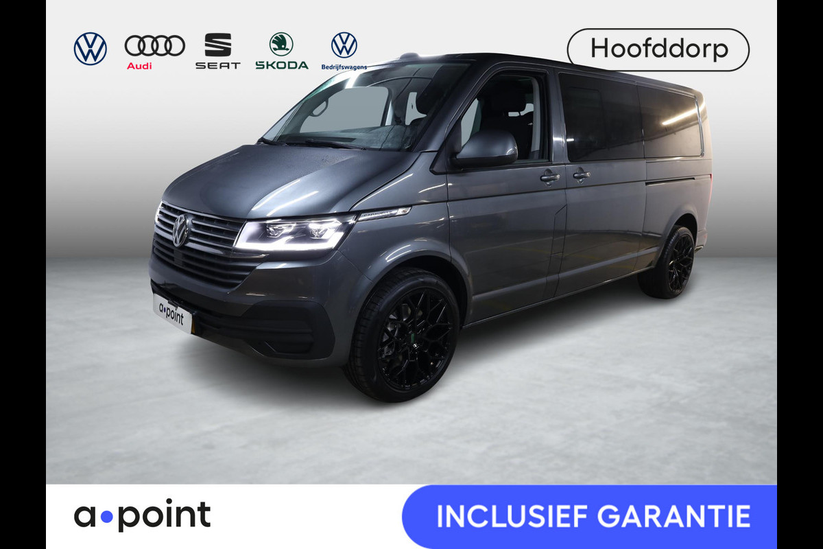 Volkswagen Transporter 2.0 TDI L2H1 32 DC Bulli 204PK DSG (Automaat) | Luxe Caravelle uitvoering | 2 schuifdeuren | Digitale cockpit | 20 "LM velgen | Automatische airco |