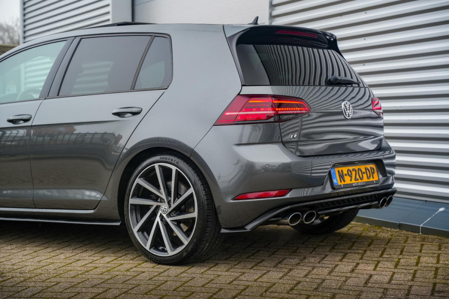 Volkswagen Golf 2.0 TSI 4Motion R Panodak ACC Virtual Dash DAB+ Navigatie Carplay Stoelverw.