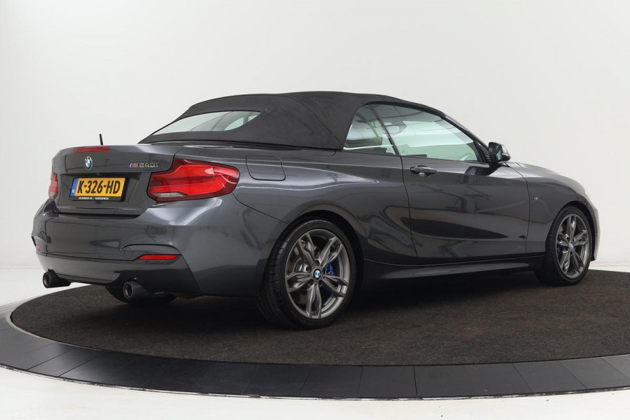 BMW 2 Serie Cabrio M240i | 340pk | Stoelverwarming | Adaptive cruise | Harman/Kardon | Camera | Full LED | Navigatie | Sportstoelen | M Sport