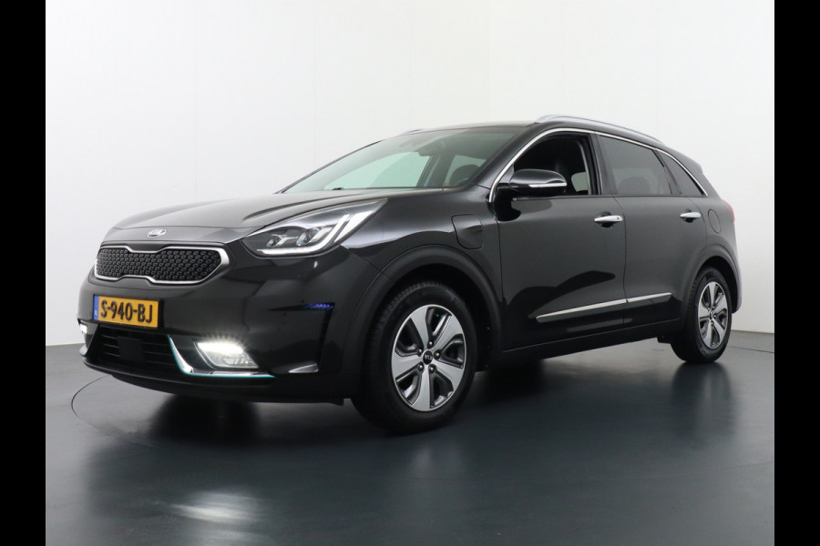 Kia Niro 1.6GDi PHEV Hybride Autom6. 141PK Leder Trekhaak Cruise control adaptief Apple Carplay Android Auto Keyless Navi Ecc Camera Pdc  Stoel verwarming/ventilatie Bluetooth Subwoofer Verwarmbare Voorruit Led Licht/Regensensor Spoorassistent Business Line Zeer compleet!