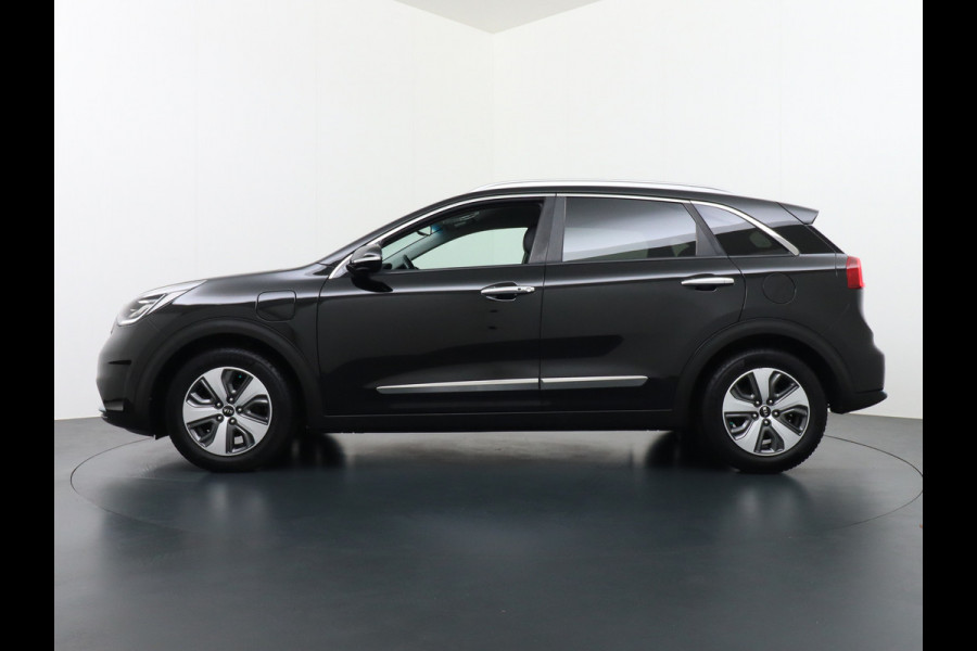 Kia Niro 1.6GDi PHEV Hybride Autom6. 141PK Leder Trekhaak Cruise control adaptief Apple Carplay Android Auto Keyless Navi Ecc Camera Pdc  Stoel verwarming/ventilatie Bluetooth Subwoofer Verwarmbare Voorruit Led Licht/Regensensor Spoorassistent Business Line Zeer compleet!