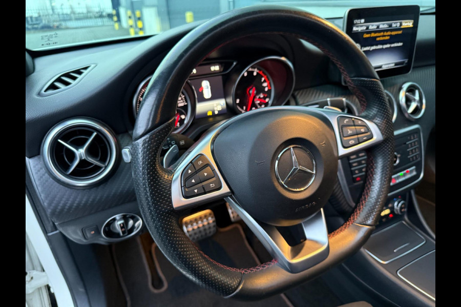 Mercedes-Benz A-Klasse 180 | AMG | Pano | ACC | Memory | FULL