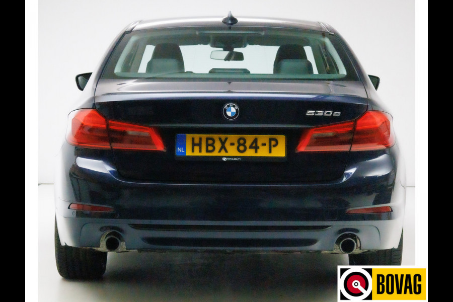 BMW 5 Serie 530e iPerformance High Executive 292 PK | Adap. Cruise | Stoel- stuurverwarming Sfeerverl, Navigatie, Shadowline