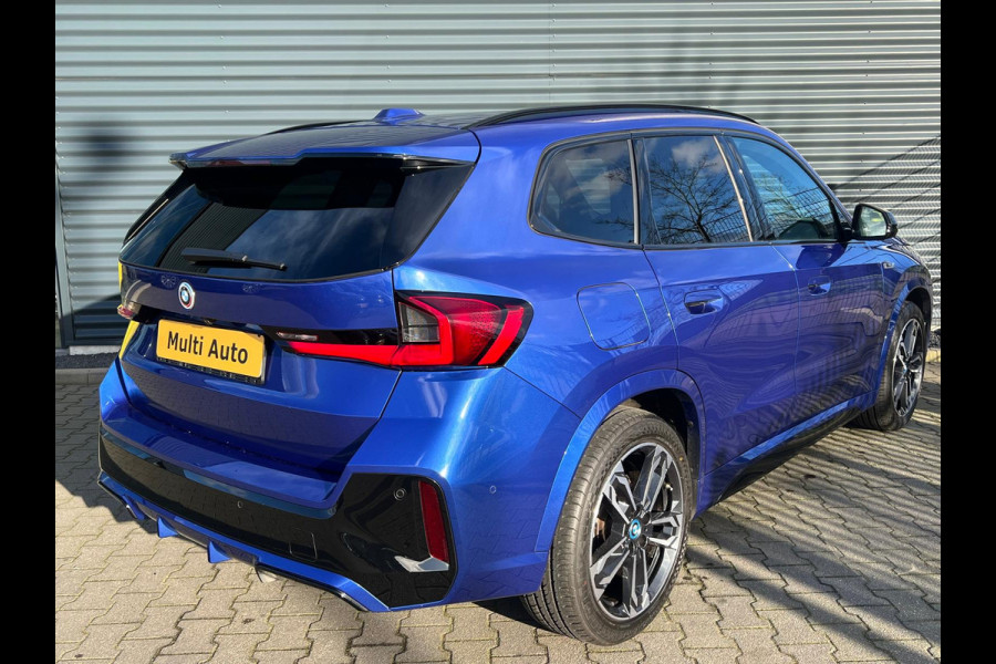 BMW X1 xDrive30e M Sport Plug-in Hybrid PHEV | Trekhaak af fabriek | Panorama | Head Up | Harman Kardon | Adaptive Cruise | 360 Camera | Memory | 19 Inch