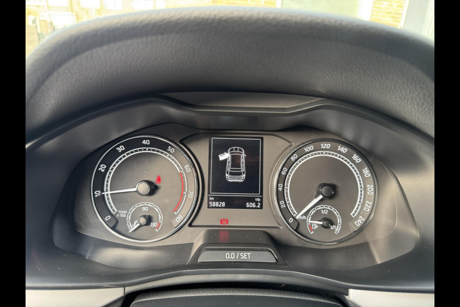 Škoda Kamiq 1.0 TSI Sport Business Orig NL|CarPlay|Cruise