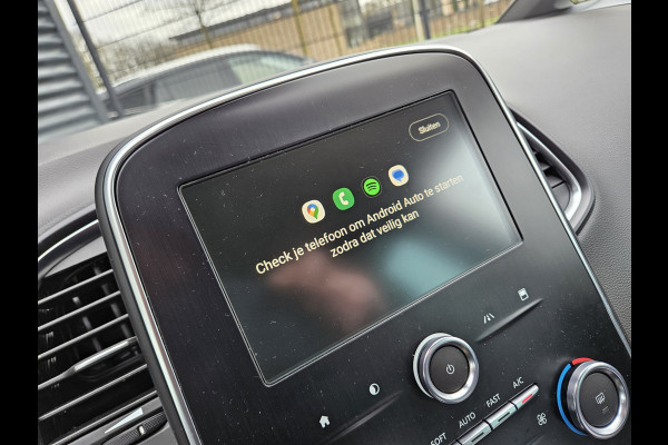 Renault Grand Scénic 1.3 TCe Intens 7 Persoons 160pk Automaat Dealer O.H | Sportstoelen verwarmd | Apple Carplay | Navi Full Map | DAB | Laneassist | 20 "L.M |