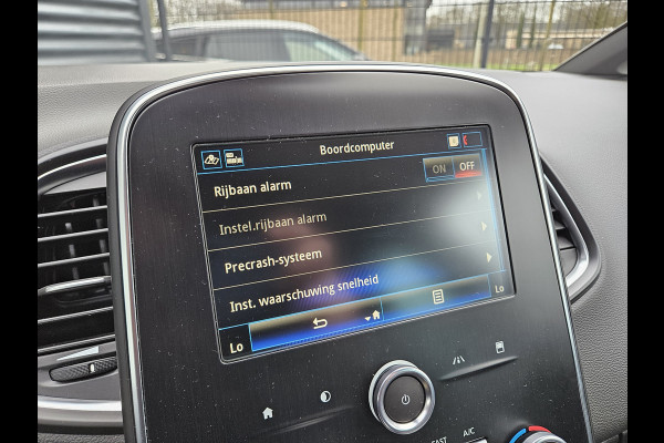 Renault Grand Scénic 1.3 TCe Intens 7 Persoons 160pk Automaat Dealer O.H | Sportstoelen verwarmd | Apple Carplay | Navi Full Map | DAB | Laneassist | 20 "L.M |