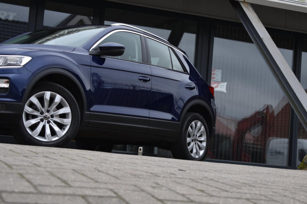 Volkswagen T-Roc 1.0 TSI Style | APPLE CARPLAY | NAVIGATIE | ADAPTIEVE CRUISE | PARKEERSENSOREN | CLIMATE CONTROLE | NAP