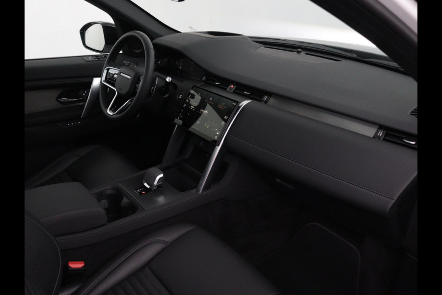 Land Rover Discovery Sport P300e R-Dynamic SE