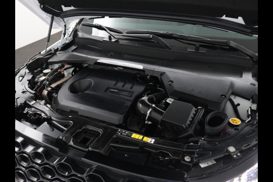 Land Rover Discovery Sport P300e R-Dynamic SE