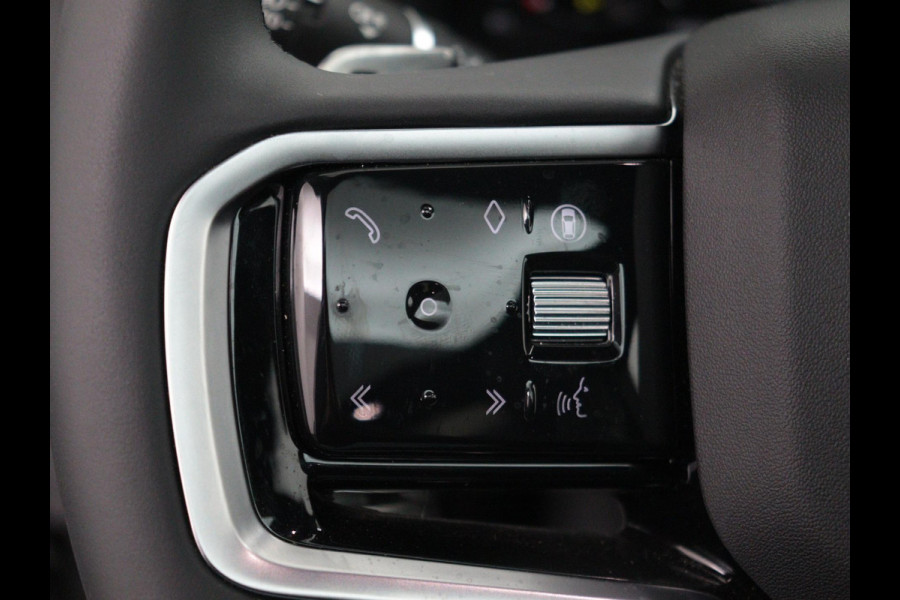 Land Rover Discovery Sport P300e R-Dynamic SE