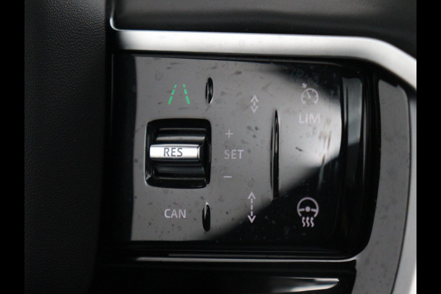 Land Rover Discovery Sport P300e R-Dynamic SE