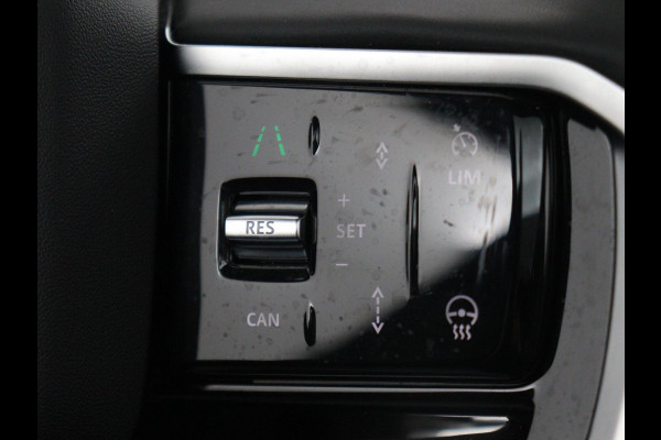 Land Rover Discovery Sport P300e R-Dynamic SE