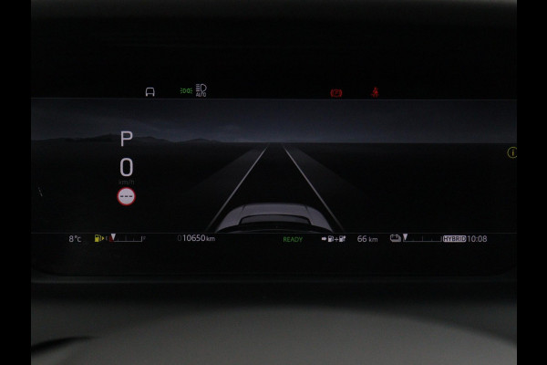 Land Rover Discovery Sport P300e R-Dynamic SE