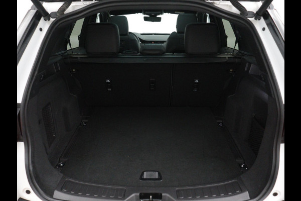 Land Rover Discovery Sport P300e R-Dynamic SE