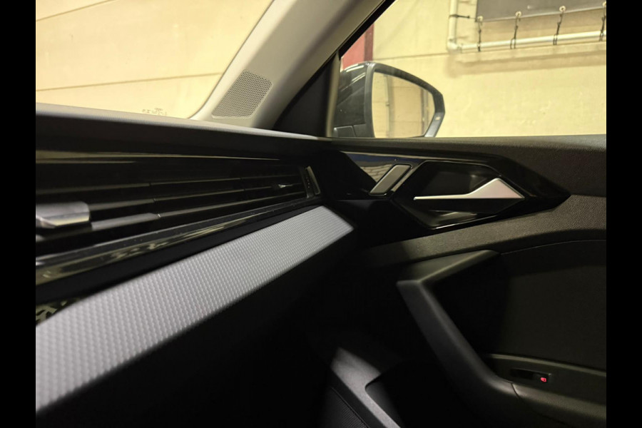 Audi A1 citycarver 30 TFSI citycarver automaat