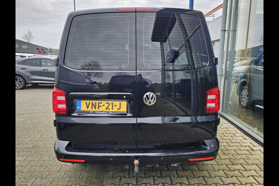 Volkswagen Transporter 2.0 TDI L1H1 | 204 pk ! Automaat | Trekhaak | Full led | Camera | Navigatie | Stuurwielbediening | Sidebars | Bijrijdersbank | Nette auto!