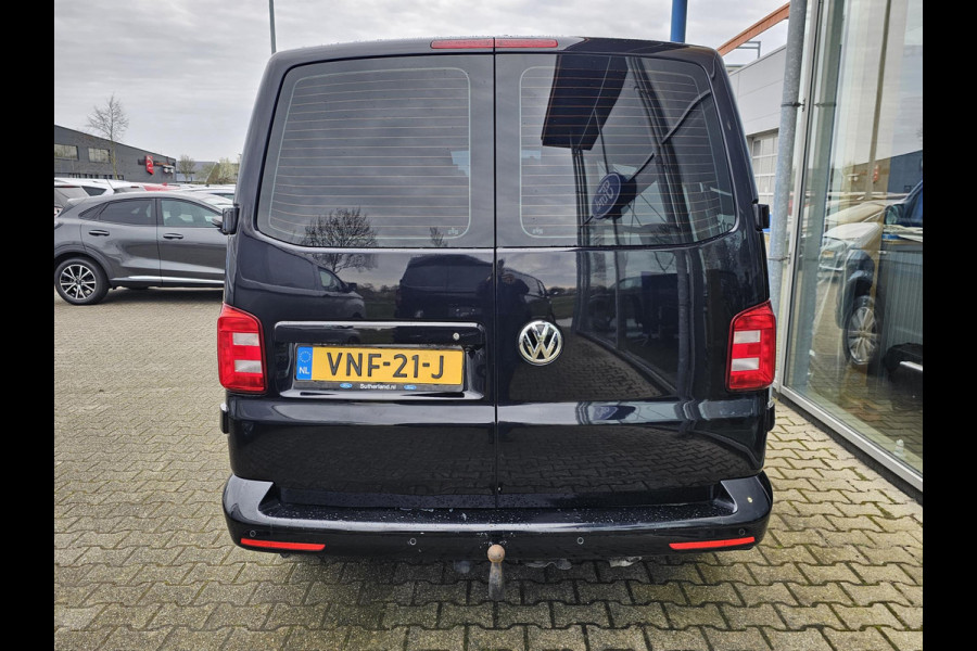 Volkswagen Transporter 2.0 TDI L1H1 | 204 pk ! Automaat | Trekhaak | Full led | Camera | Navigatie | Stuurwielbediening | Sidebars | Bijrijdersbank | Nette auto!