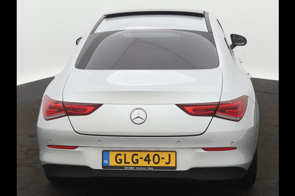 Mercedes-Benz CLA-Klasse 180 BLACK PANORAMADAK CAMERA 19"LMV