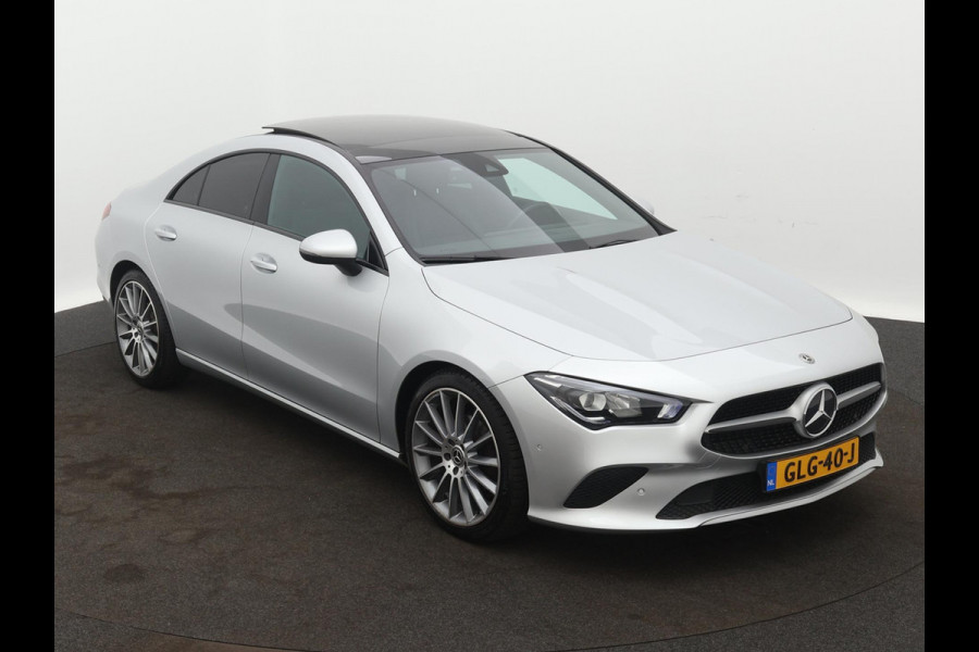 Mercedes-Benz CLA-Klasse 180 BLACK PANORAMADAK CAMERA 19"LMV